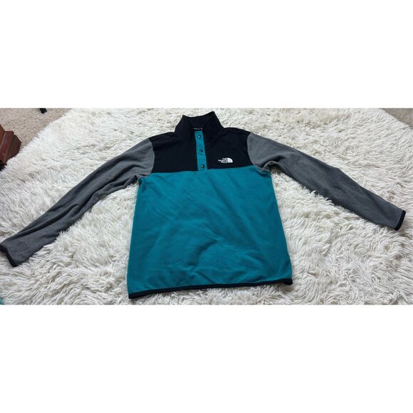 2 piece size Large Boys Sweater Bundle by Hanes and the North Face - Picture 5 of 8